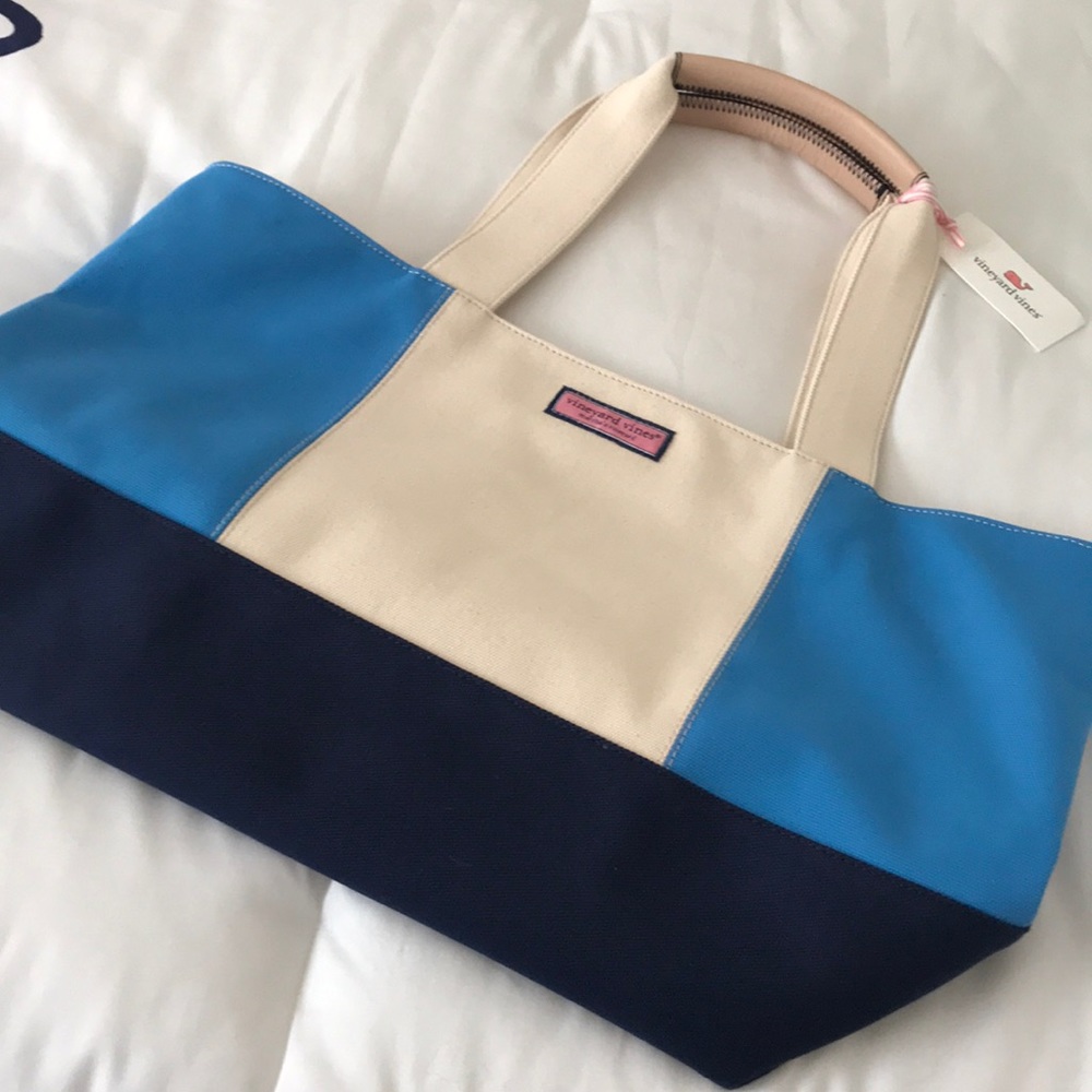 Vineyard vines tote